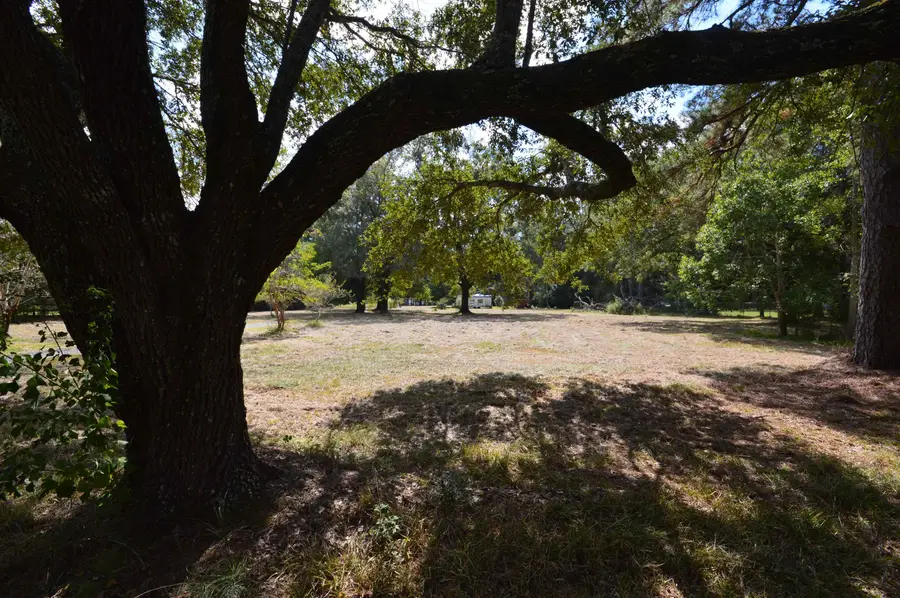 2872 Colonial Dr., Kountze, TX 77625 - Image #2