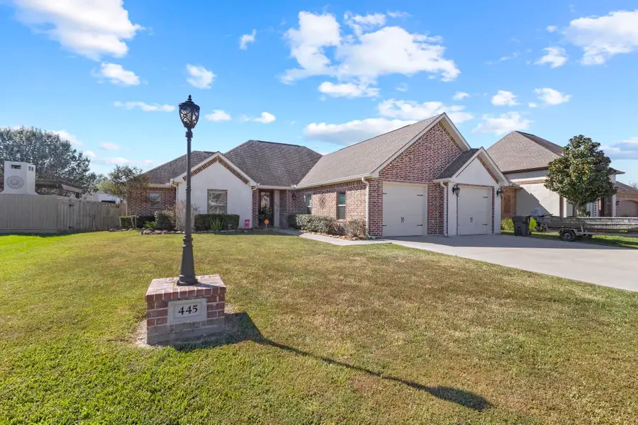 445 Bryant Blvd, Bridge City, TX 77611 - Image #3