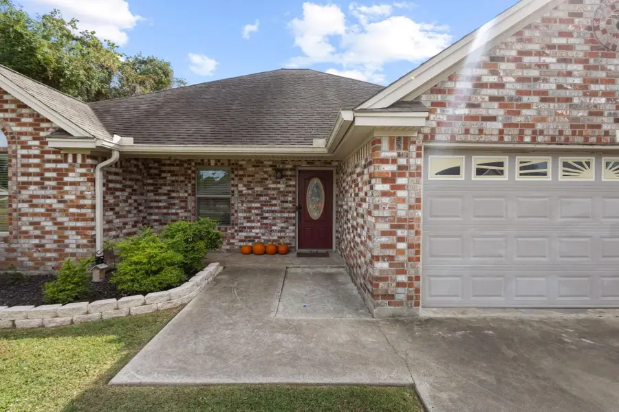 775 Bridgeview St., Bridge City, TX 77611 - Image #3