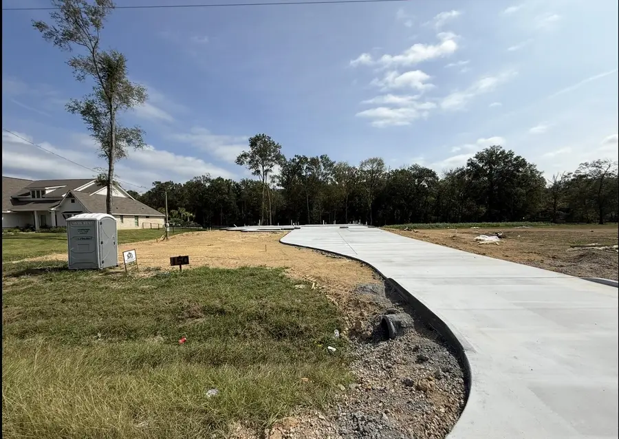 150 Talpa Trail, Lumberton, TX 77659 - Image #2