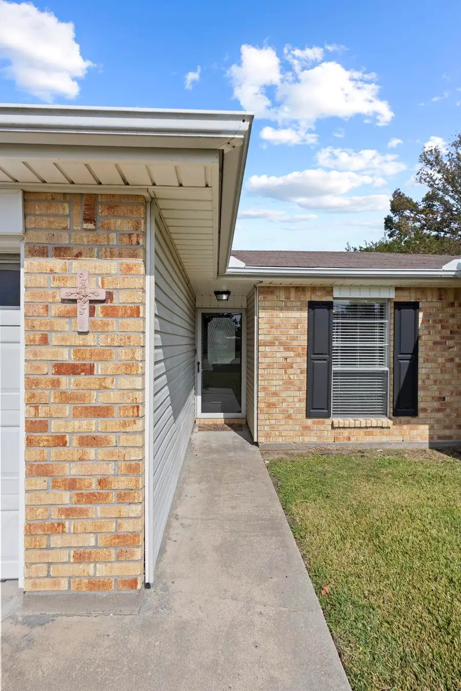 619 S 33rd Street, Nederland, TX 77627 - Image #2