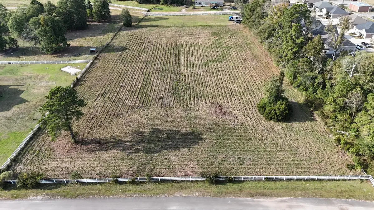 220 PVT RD 8149, Buna, TX 77612 - Image #1