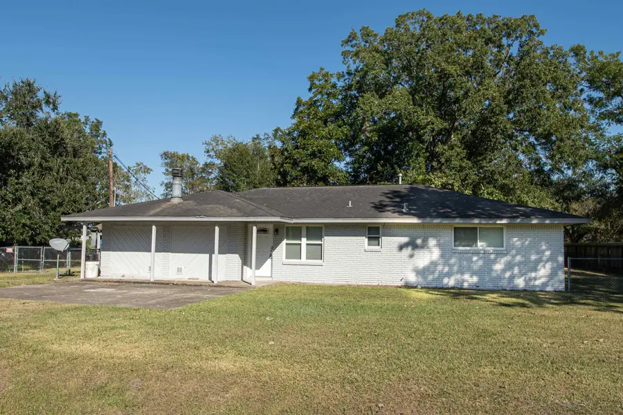 15443 San Jacinto, Hamshire, TX 77622 - Image #2