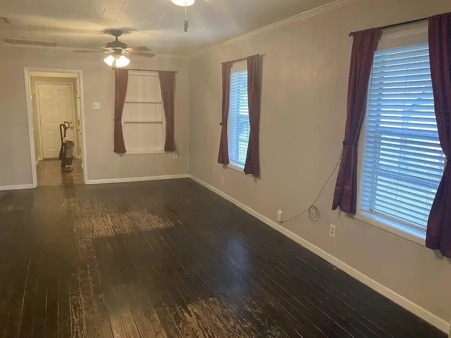 224 S 13TH, Nederland, TX 77627 - Image #2