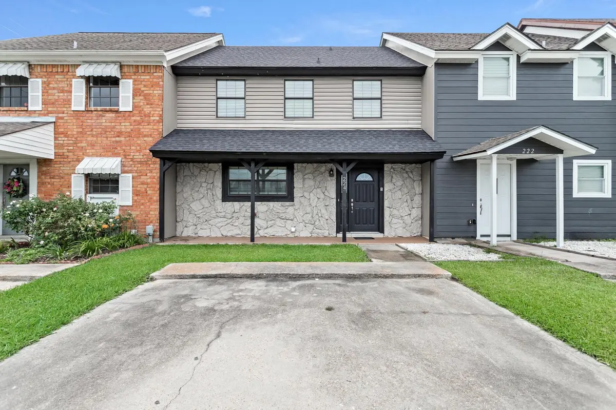 224 PARKSIDE, Bridge City, TX 77611 - Image #1