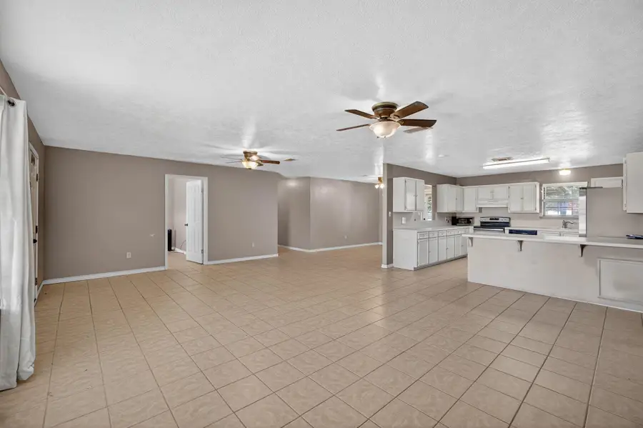 8050 Rice, Fannett, TX 77705 - Image #3