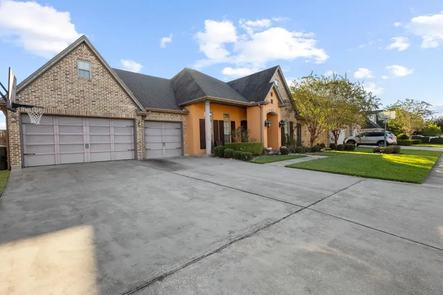 3536 Caffin, Beaumont, TX 77706 - Image #2