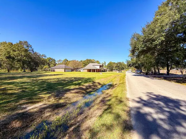 tbd Pine Burr Rd, Vidor, TX 77662