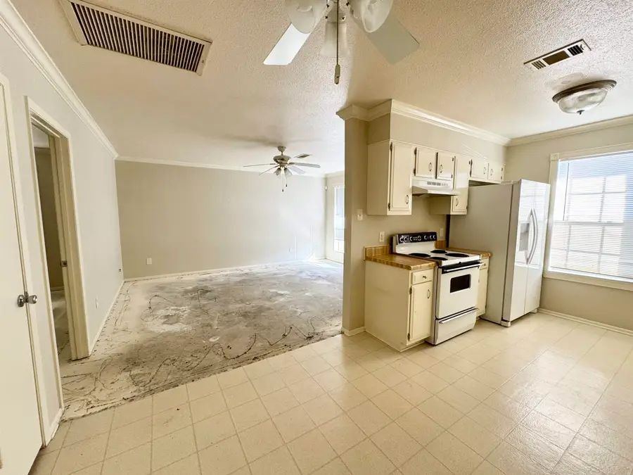 969 Park Meadow, Beaumont, TX 77706 - Image #3