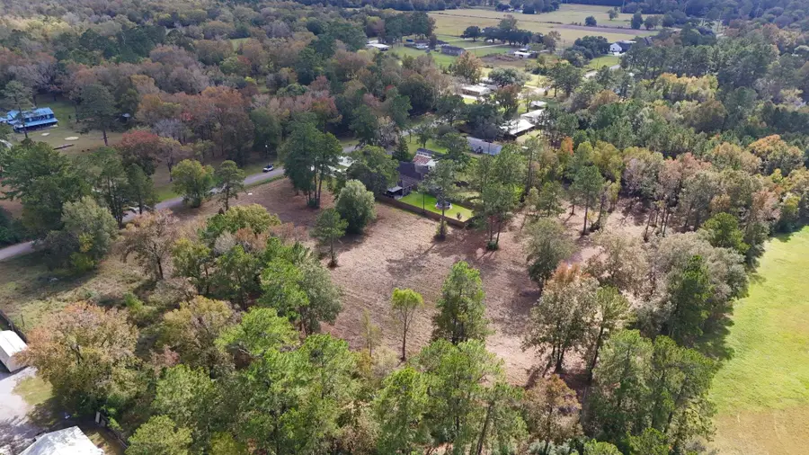 000 Ryan Rd, Sour Lake, TX 77659 - Image #2