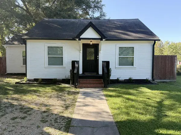 420 S 8th St, Silsbee, TX 77656