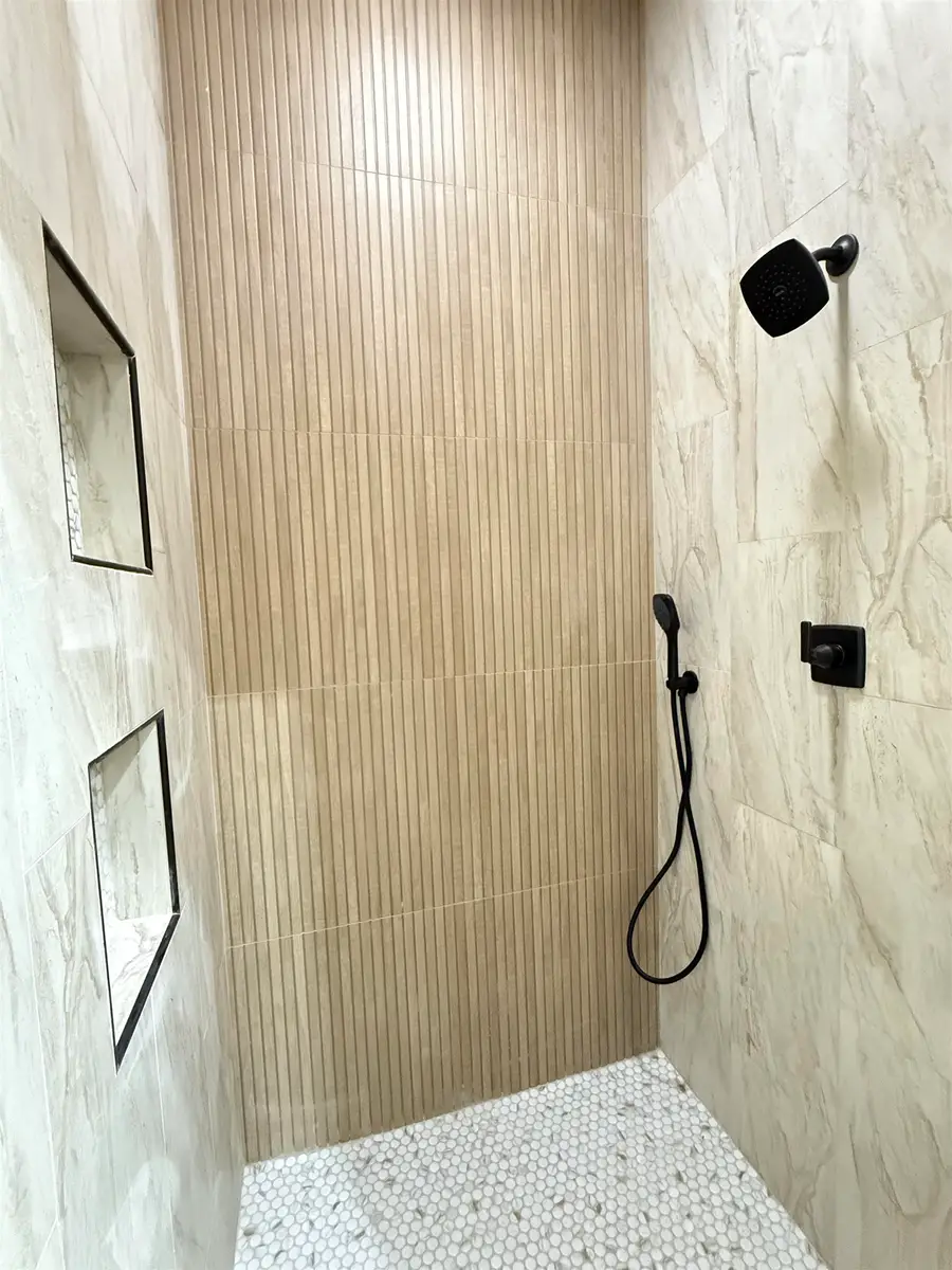 4560 Townsend Dr, Vidor, TX 77662 - Image #2