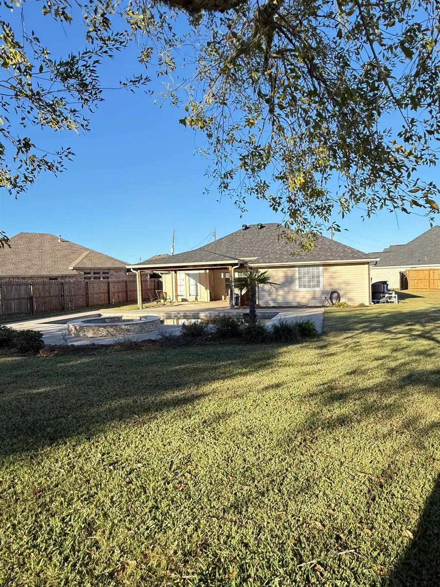 5365 Wellington Ln, Lumberton, TX 77657 - Image #2
