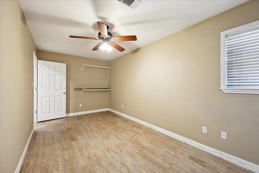 435 FERRY, Bridge City, TX 77611 - Image #2