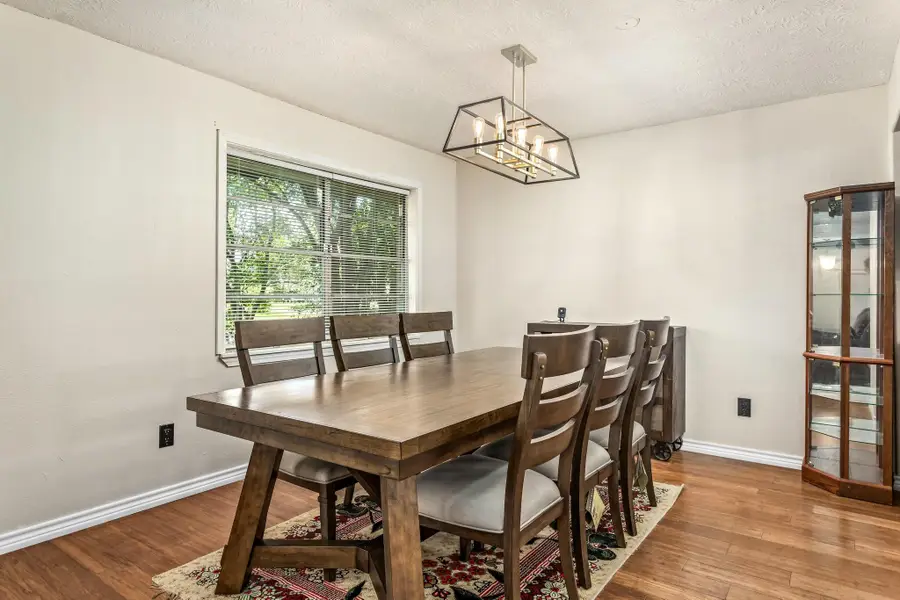 1385 Howell, Beaumont, TX 77706 - Image #3