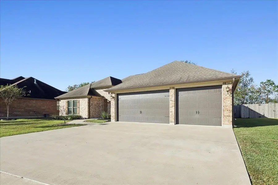 1735 W Sage, Beaumont, TX 77713 - Image #3