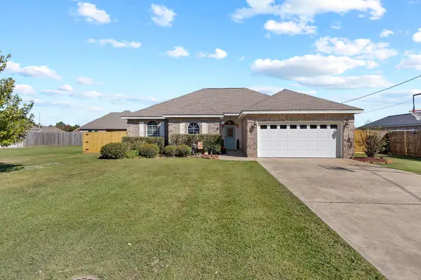 205 Gum Hill Rd., Bridge City, TX 77611