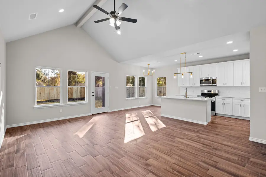 195 Teal Dr, Vidor, TX 77662 - Image #3