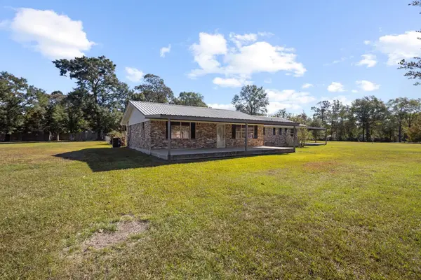 169 CR 4770, Warren, TX 77664