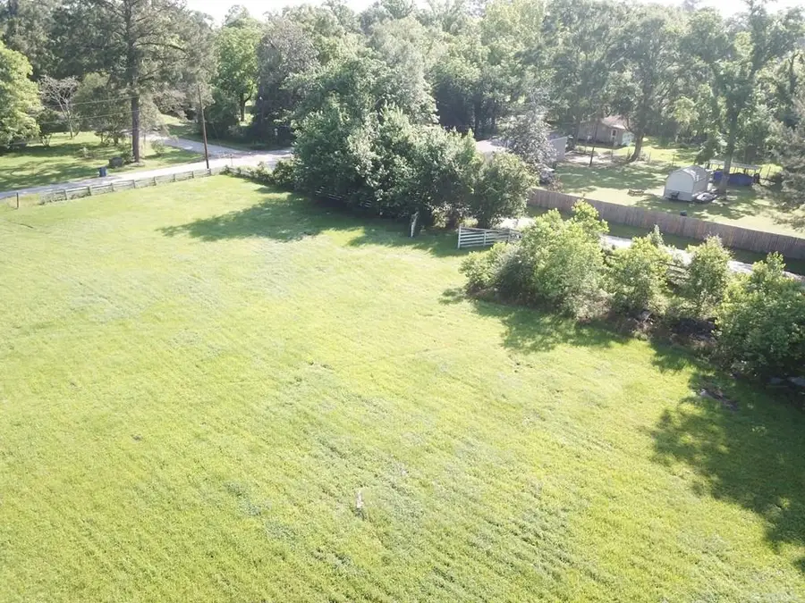 807 W Martin, Kirbyville, TX 75956 - Image #2