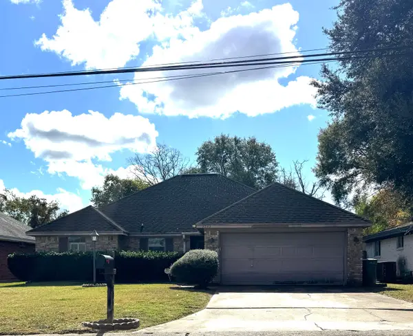 9545 Gross St, Beaumont, TX 77707