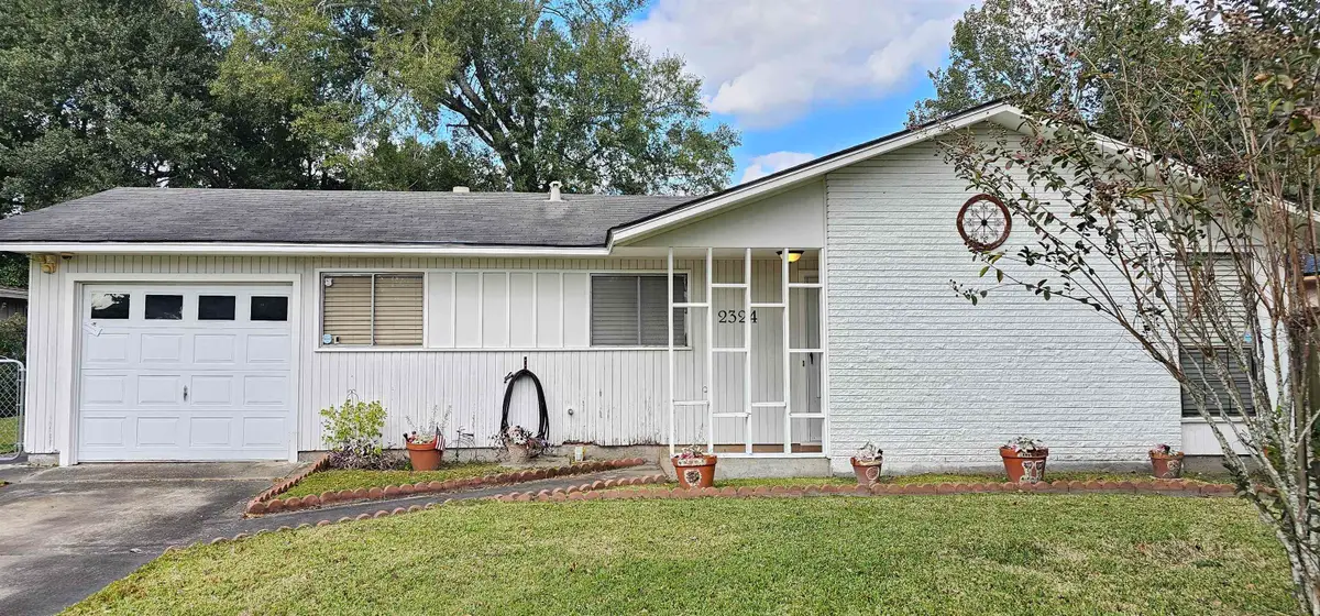 2324 Manley Circle, Orange, TX 77630-2258 - Image #1