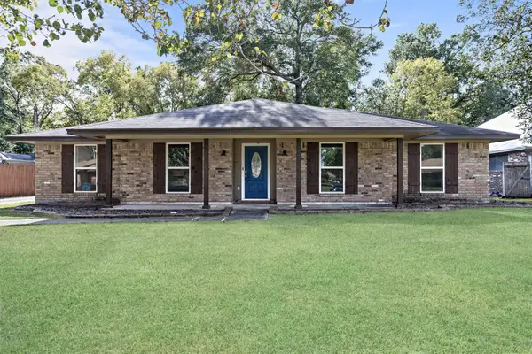 6725 Knollwood Dr, Beaumont, TX 77706