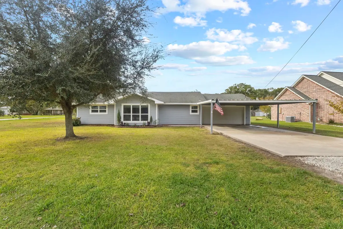 9450 N GARDEN, Beaumont, TX 77705 - Image #1