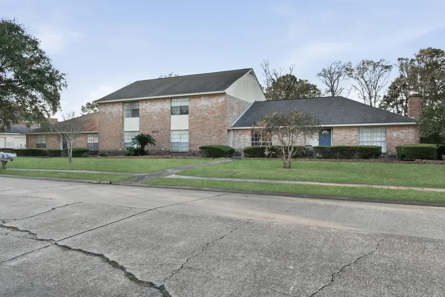3060 Willow Place, Beaumont, TX 77707 - Image #2