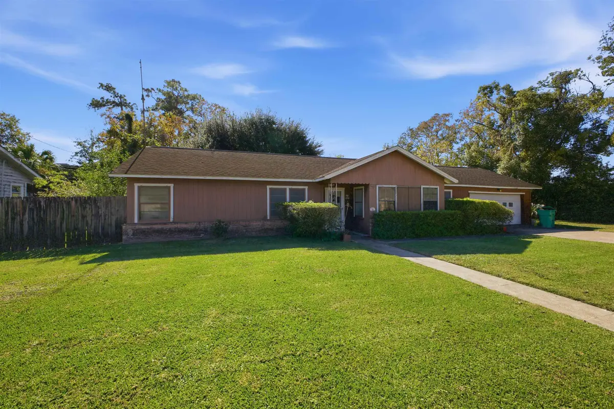 1601 Carter St., Orange, TX 77630 - Image #1