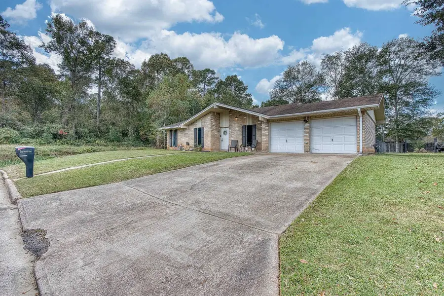 1715 Wexford, Vidor, TX 77662 - Image #2