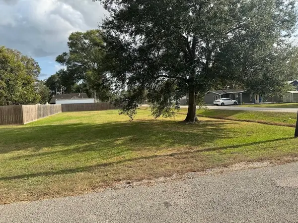 tbd Avenue C, Nederland, TX 77627