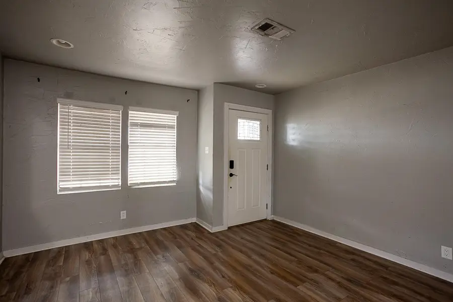 2217 2nd Street, Port Neches, TX 77651 - Image #2