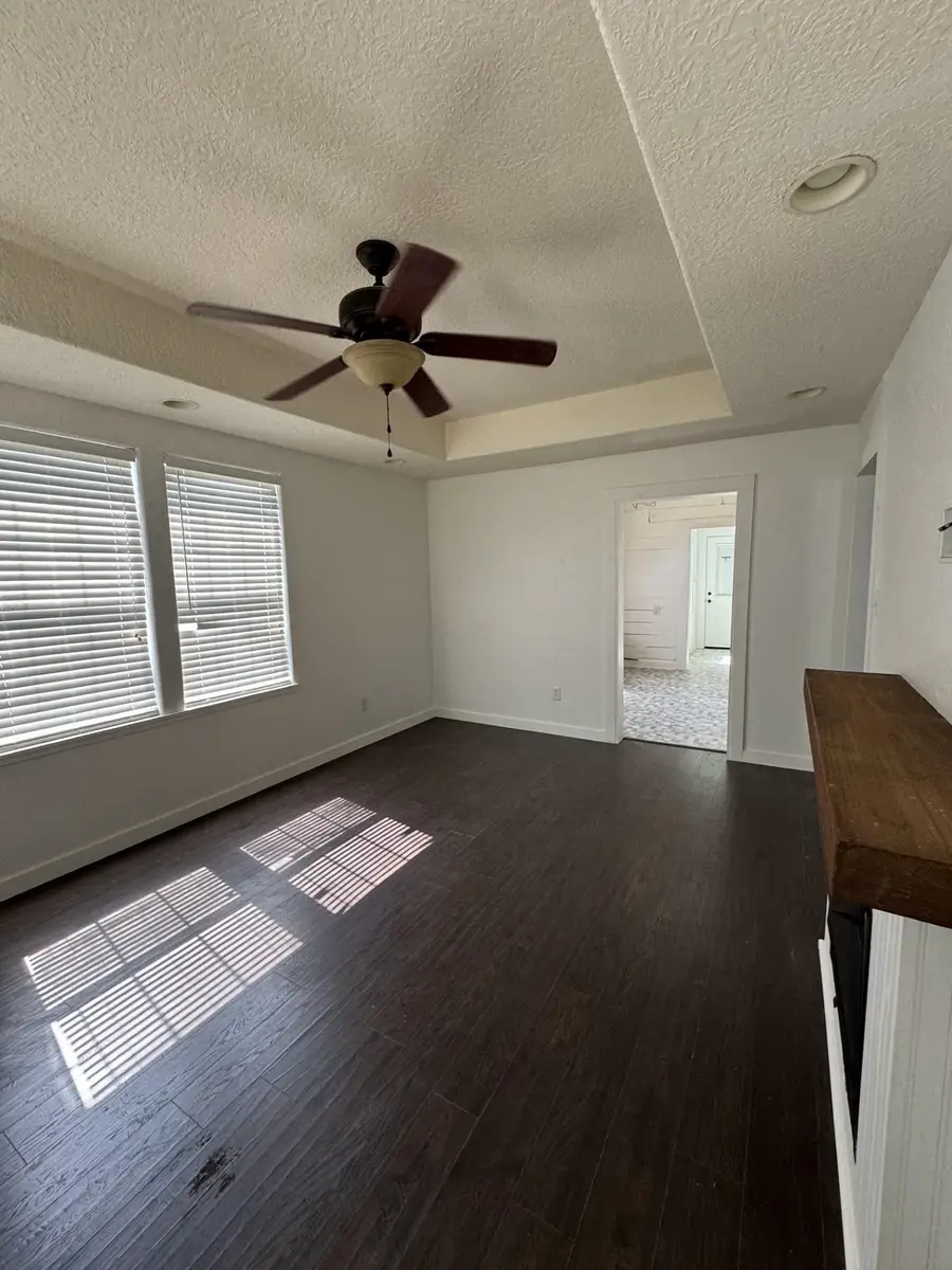 2214 9th St, Port Neches, TX 77651 - Image #2