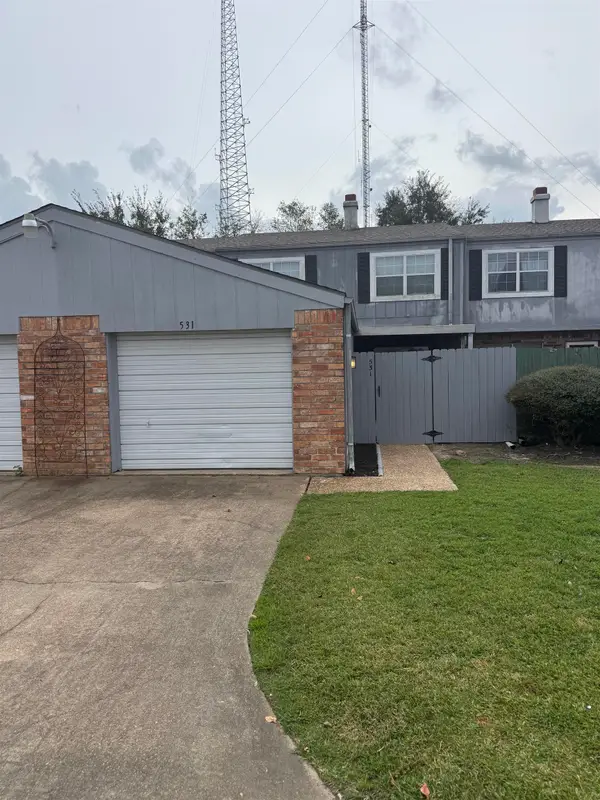 531 Yorktown, Beaumont, TX 77707