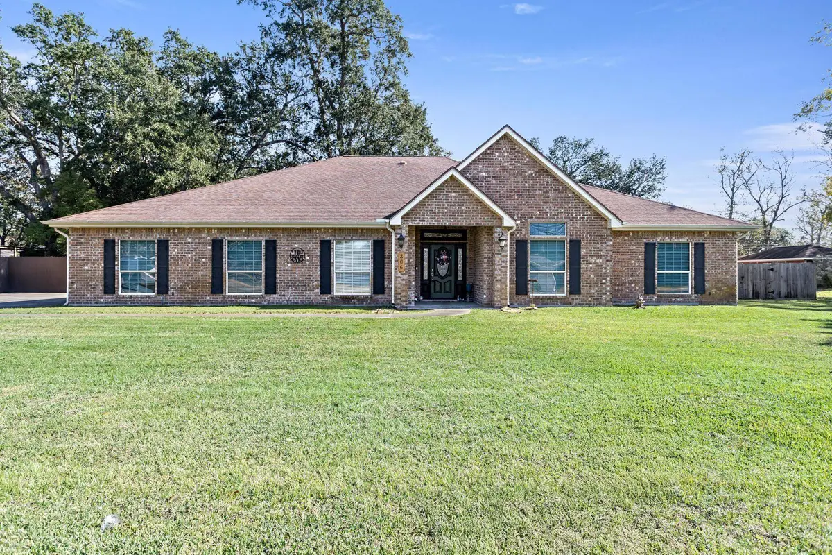 206 Live Oak, Bridge City, TX 77611 - Image #1