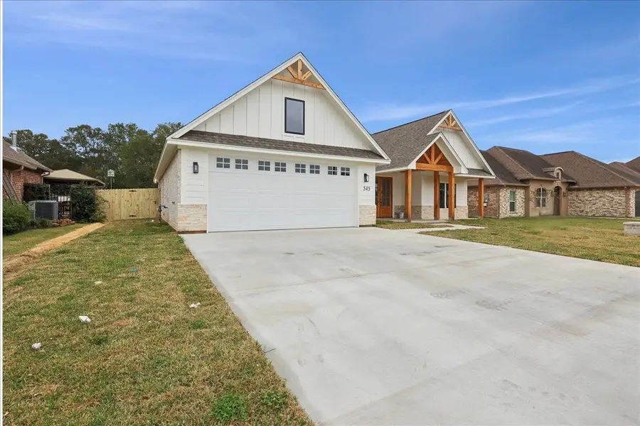 545 Tryson Ln, Bridge City, TX 77611 - Image #2