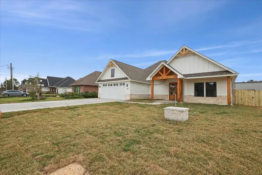 545 Tryson Ln, Bridge City, TX 77611 - Image #3