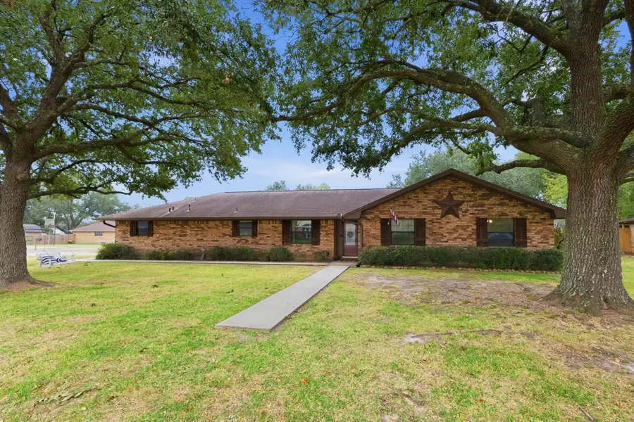 108 Woodsong, Bridge City, TX 77611 - Image #2
