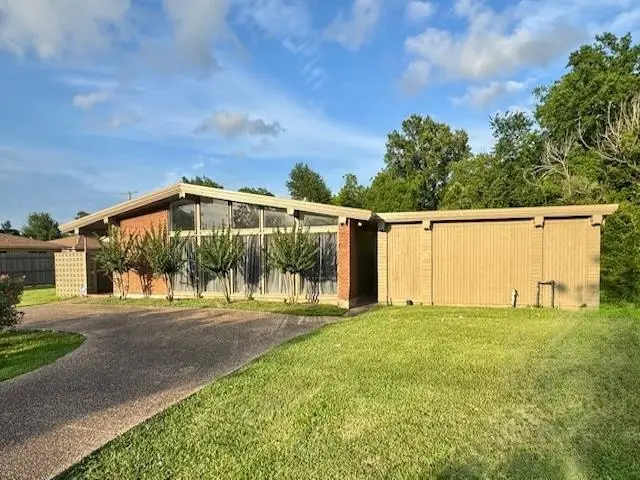 2835 Palestine St, Beaumont, TX 77701 - Image #1