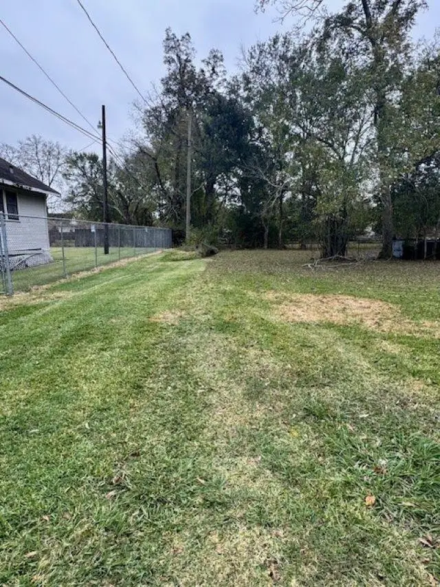 1249 Caldwell Ave, Beaumont, TX 77703 - Image #2