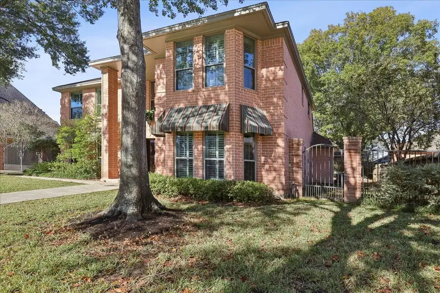 4860 Oakley Ln, Beaumont, TX 77706-7765 - Image #2