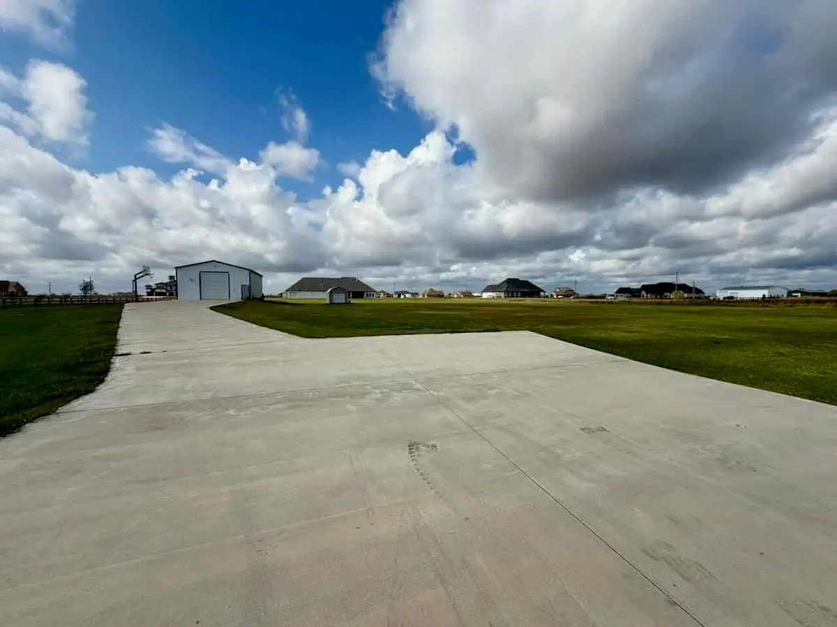 3844 S Pine Island Road, Beaumont, TX 77713 - #1