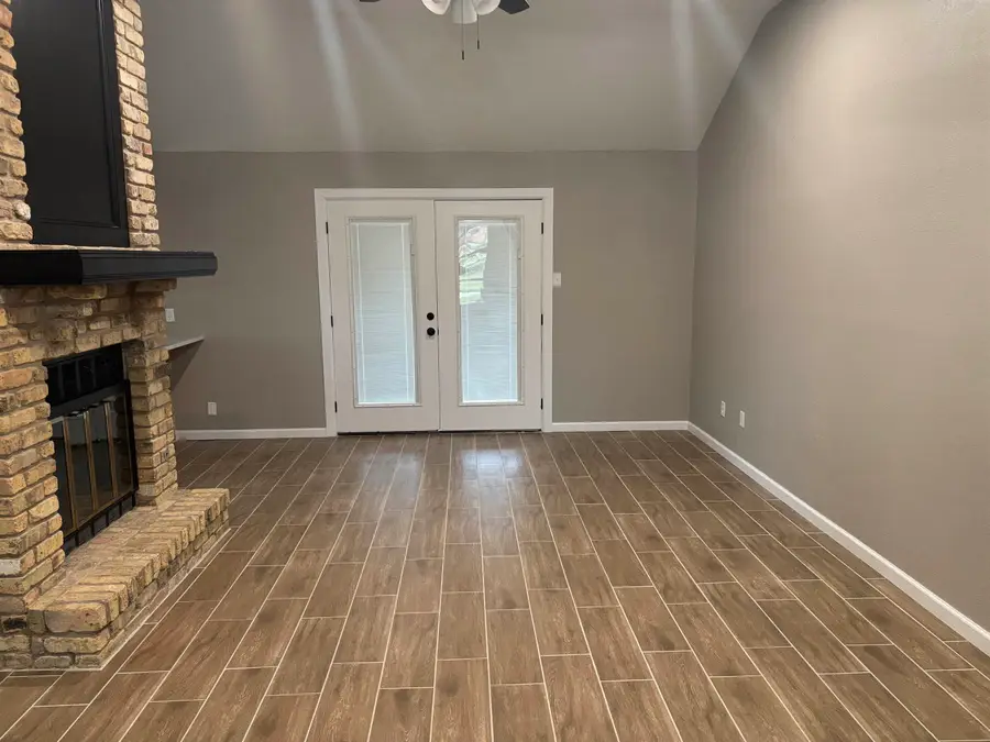 2229 Patricia Ln, Port Neches, TX 77651 - Image #3