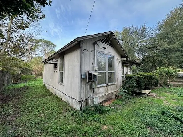 2515 CARROLL LANE, Silsbee, TX 77656 - Image #2