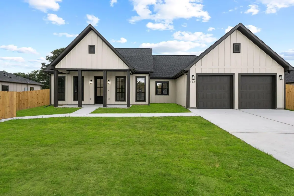 5270 Highlander, Orange, TX 77630 - Image #1