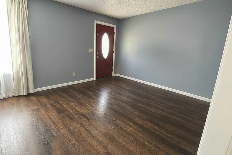 211 Florence St, Orange, TX 77630 - Image #3