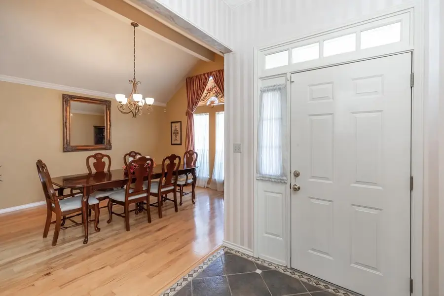 8335 Westgate Dr, Beaumont, TX 77706 - Image #3