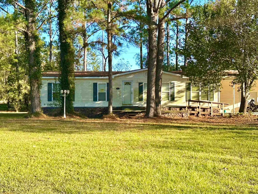 9326 Terri Lane, Orange, TX 77632 - Image #2