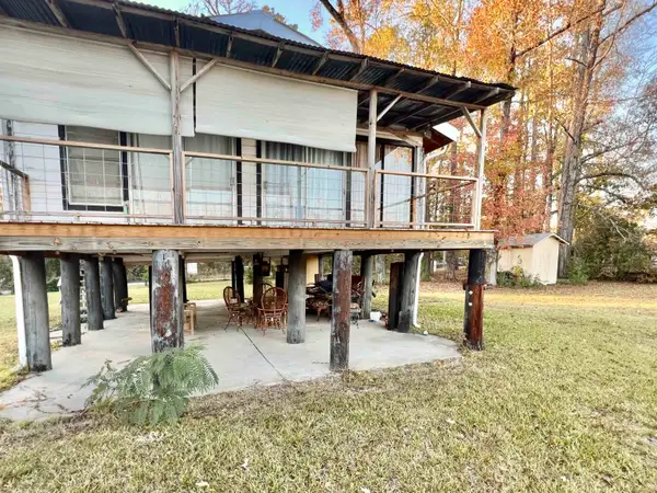 236 CR 4445, Spurger, TX 77660